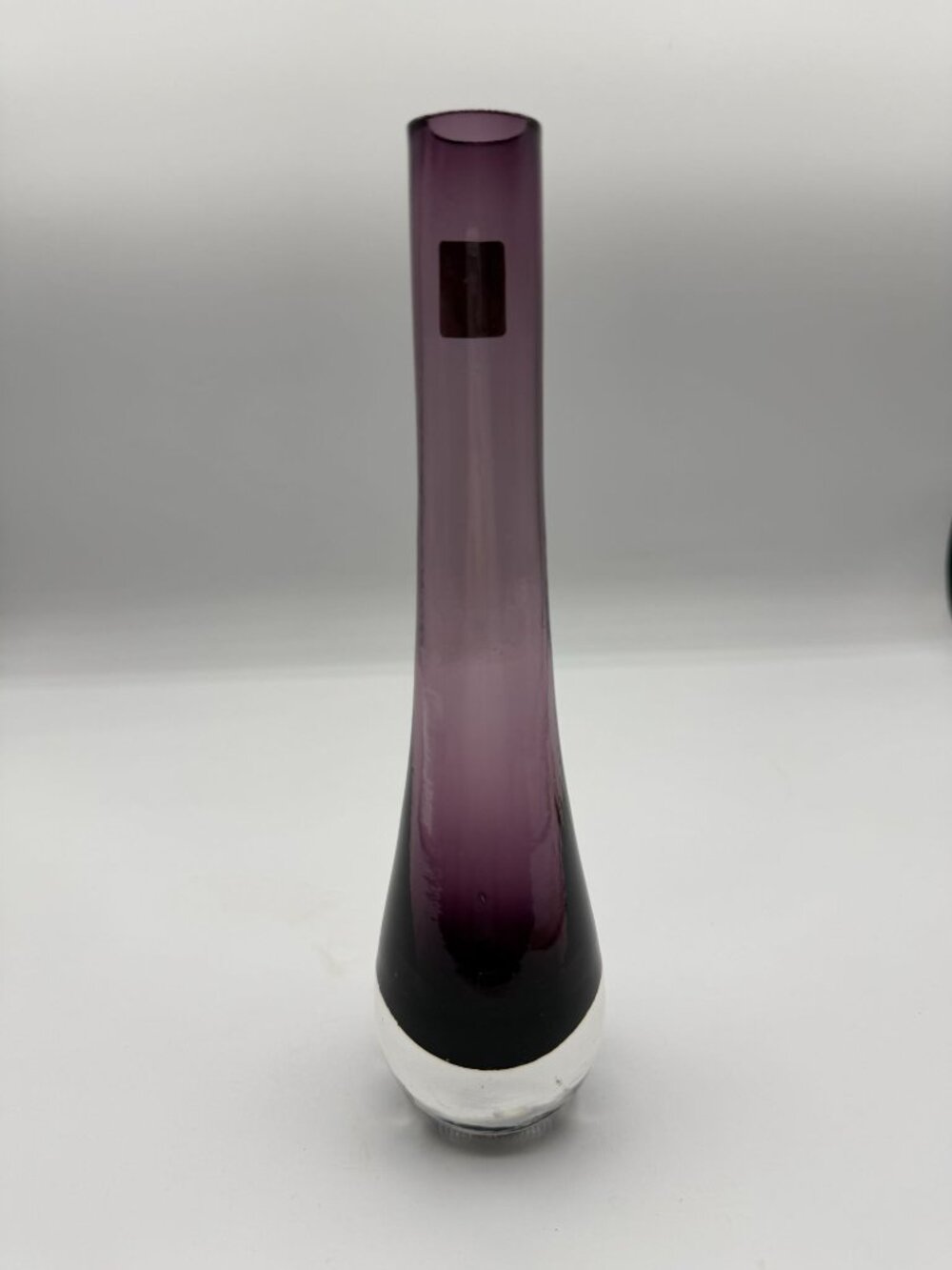 Vintage Rossini Hand-Blown Purple Amethyst Gradient Glass Vase MCM 8.25 inches - Picture 4 of 6